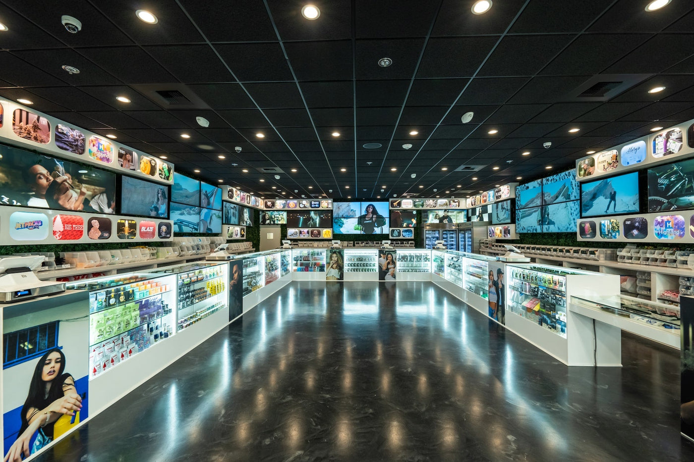 ANOTHER RETAIL LOCATION HITS SOCAL: INTRODUCING STIIIZY VISTA